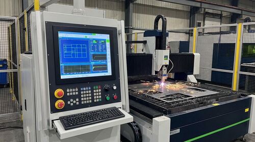 Dernières solutions de l'entreprise PC de panneau industriel pour découpe laser HMI: interface de commande de machine pour équipement de fabrication