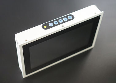 Bon prix Incorporé montant le moniteur d'intense luminosité taille de 7 pouces avec le contact capacitif en ligne