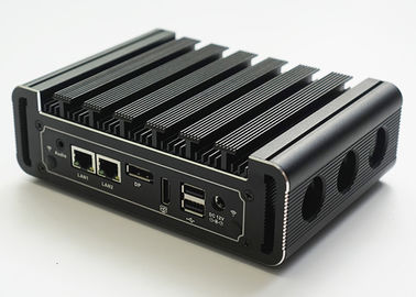 Bon prix Mini port industriel matériel en aluminium de LAN d'Intel i3 6100U Dual Core 2.3GHz 2 de PC en ligne